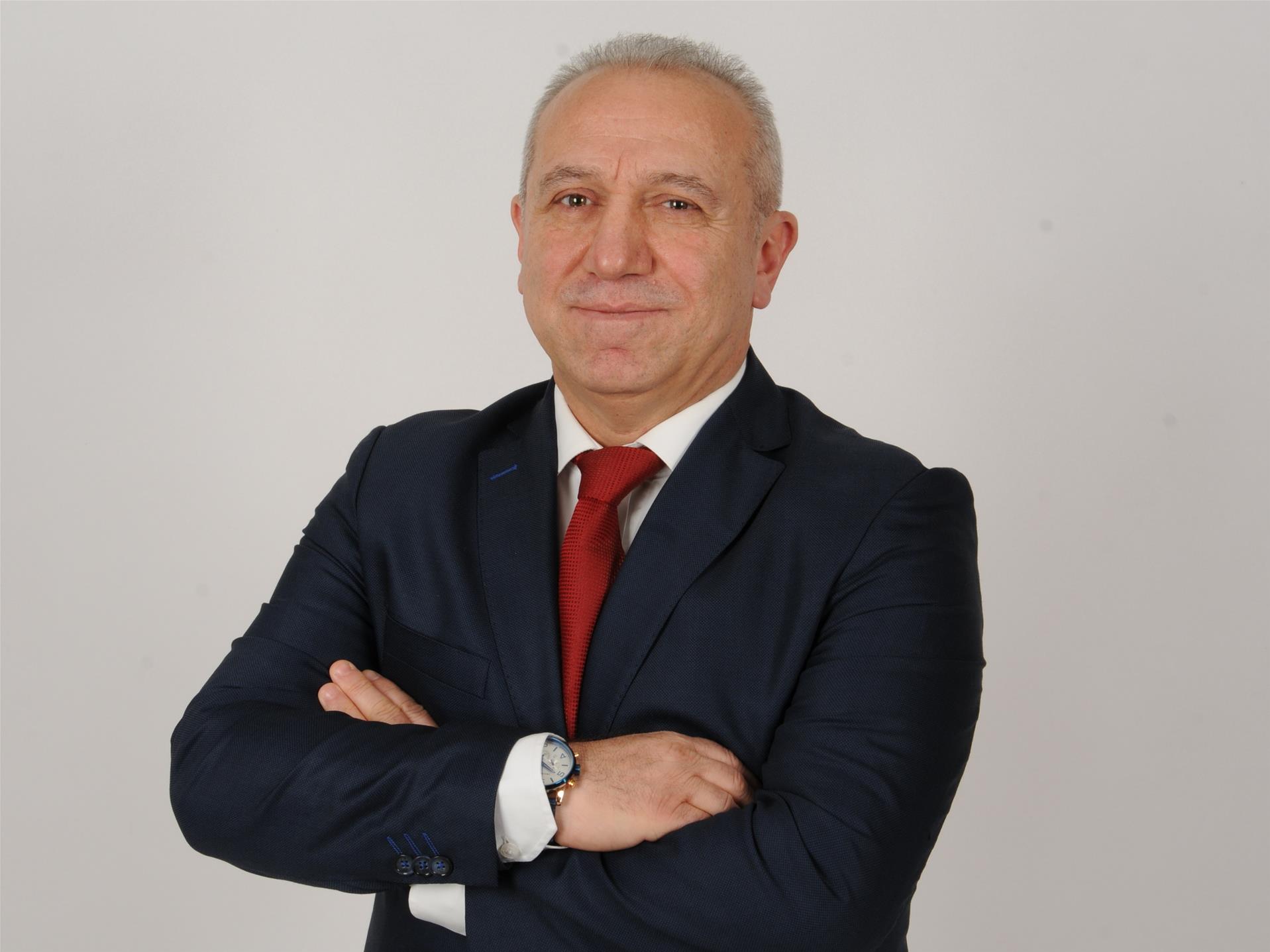 Adem Yılmaz